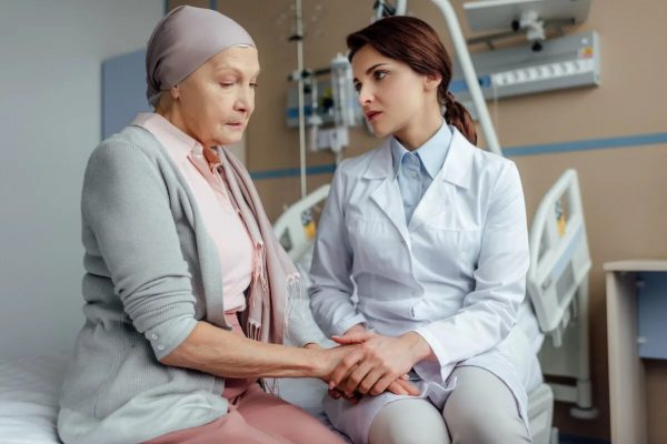 Участие медицинской сестры в оказании паллиативной помощи онкологическим больным (удостоверение, 144 час.)